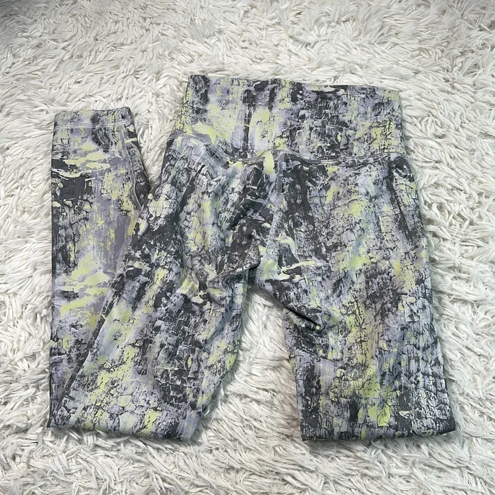 Lululemon Wunder Train High-Rise Tight 25